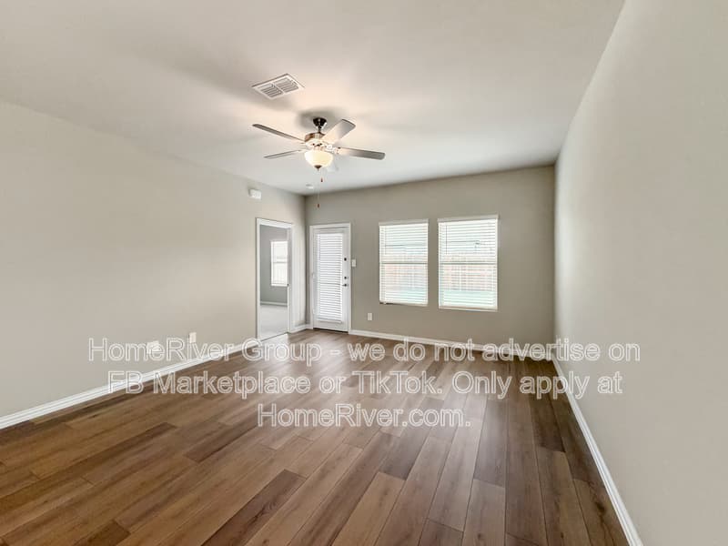 Mckinney House: 425 Dorothy Dr