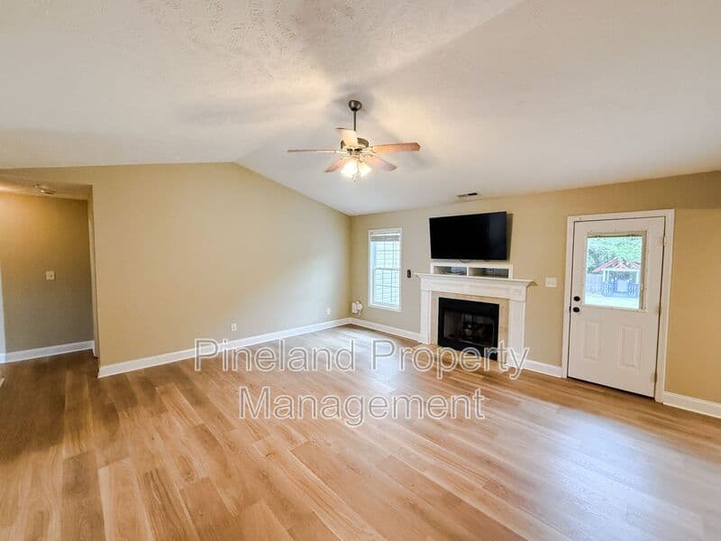 Raeford House: 299 Copper Creek Drive
