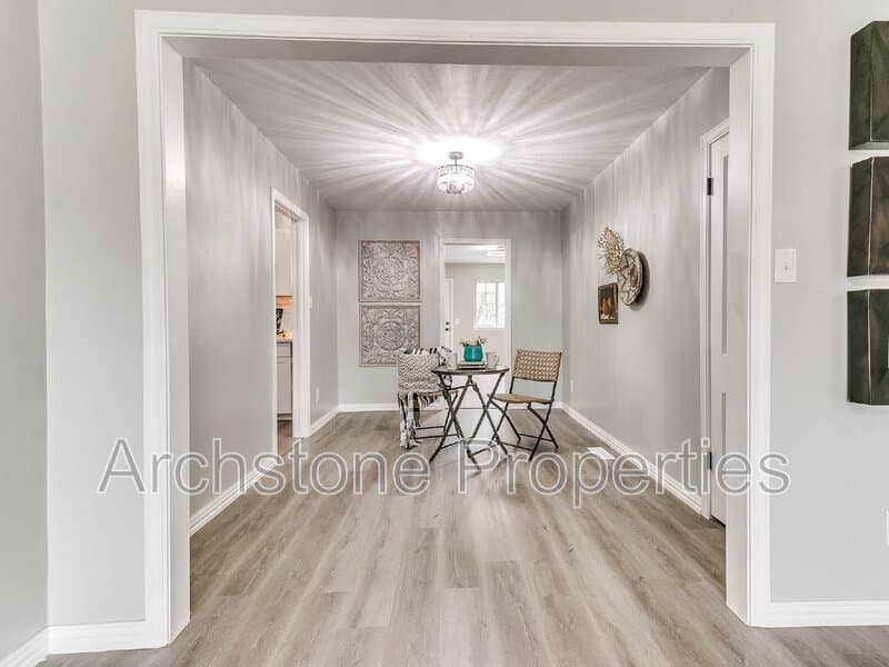 Oklahoma City House: 2617 Northwest 37th Street