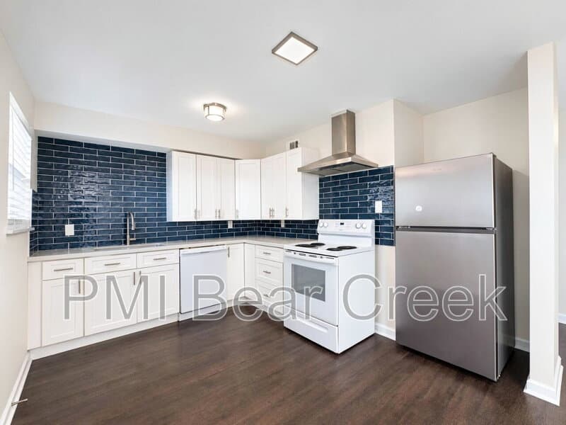 Houston Condo: 1824 Thonig Road