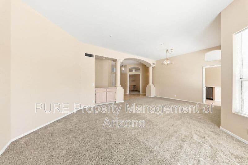 Phoenix House: 1619 E Kathleen Rd