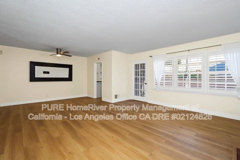 Gardena House: 12920 Ardath Ave