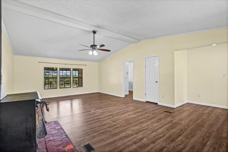 Austin House: 13501 Nutty Brown Road