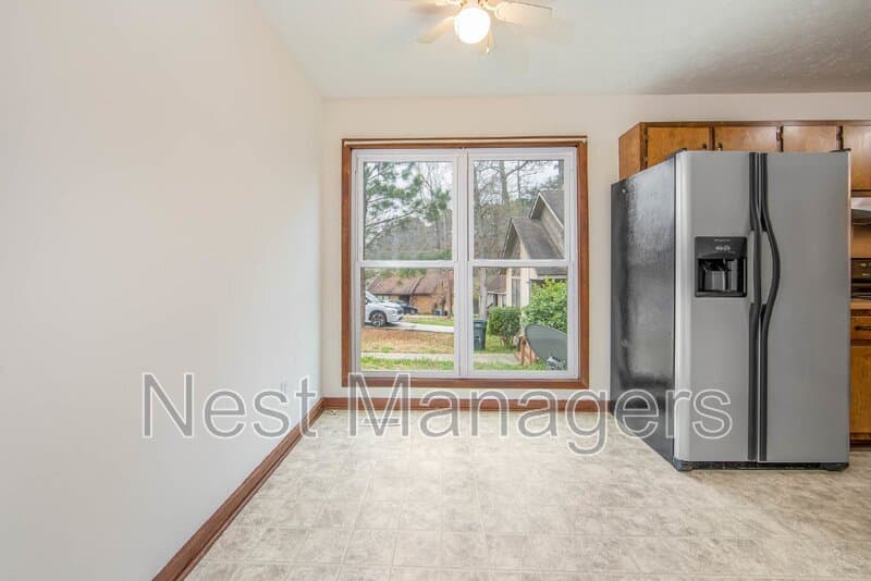 Fayetteville House: 502 Toxaway Court