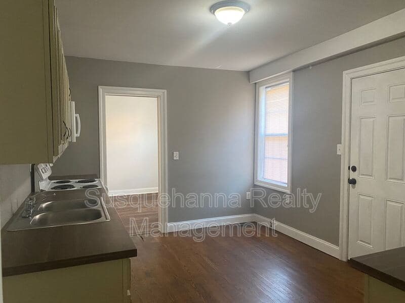 Lancaster Condo: 220 N. Plum Street