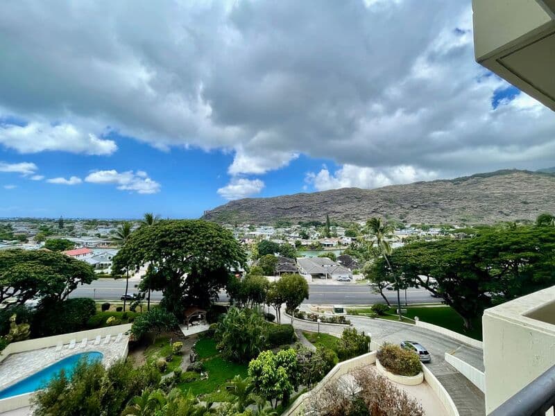 Honolulu Condo: 6750 Hawaii Kai Dr