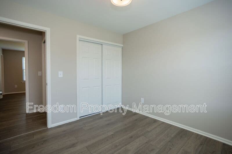 Manassas House: 10116 Wimbledon Ct