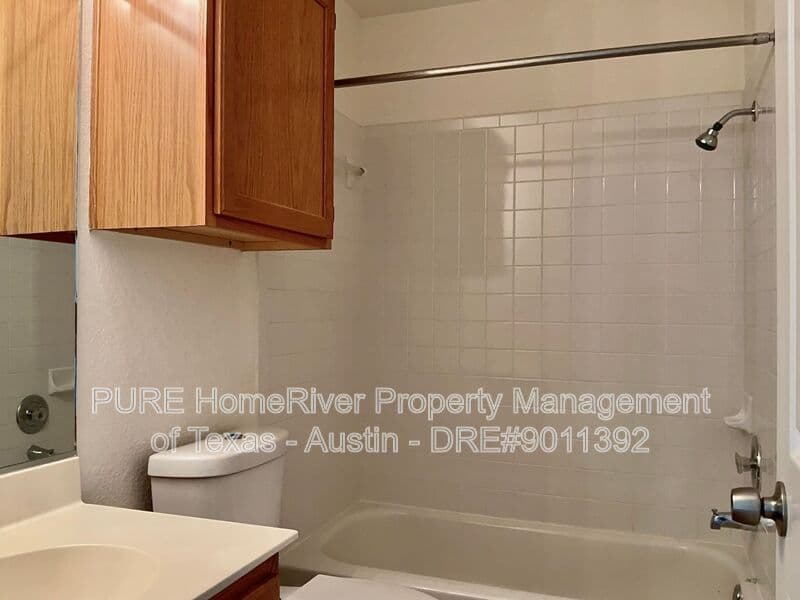 Round Rock House: 3123 Jazz St