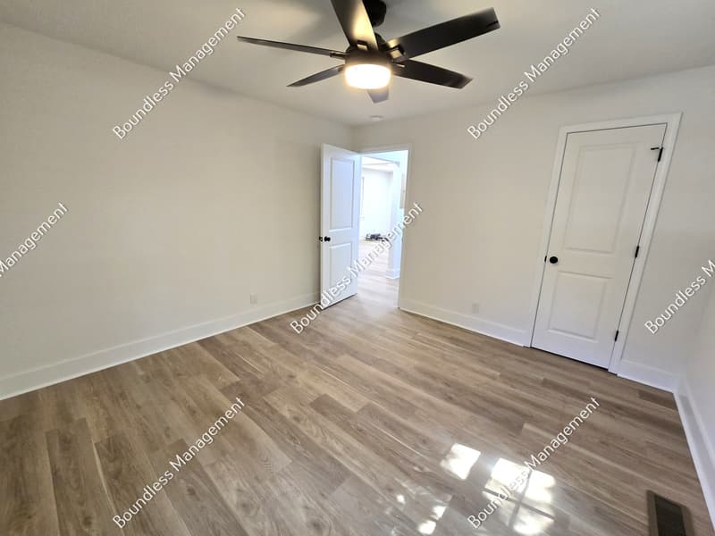 East Point House: 1398 Mcclelland Ave