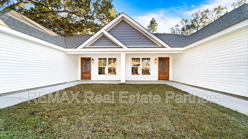 Petal Condo: 5 Bellamy Ln