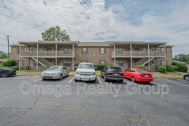 Phenix City Apartment: 901 25th Ave