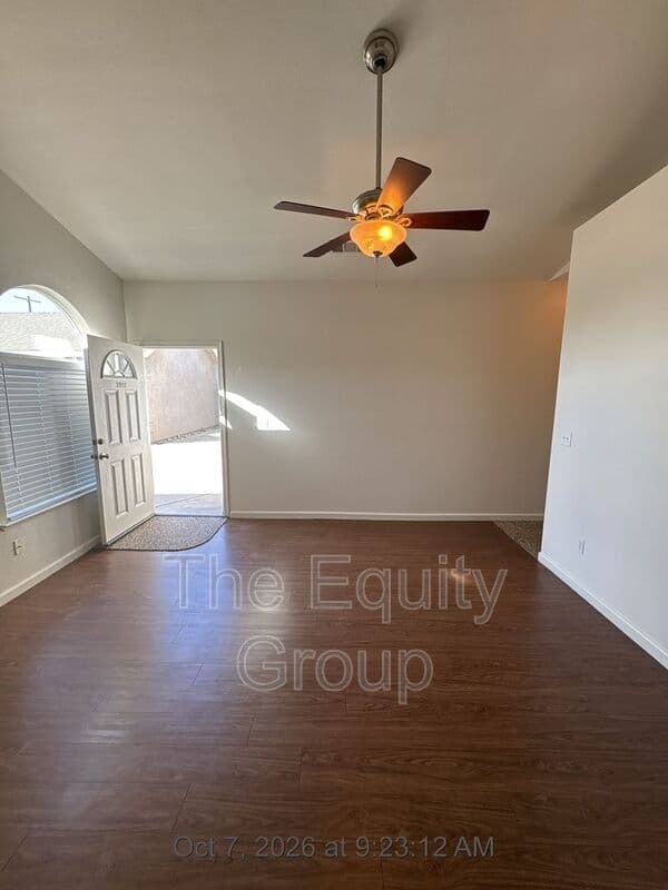 Visalia House: 2917 South Sallee Ct