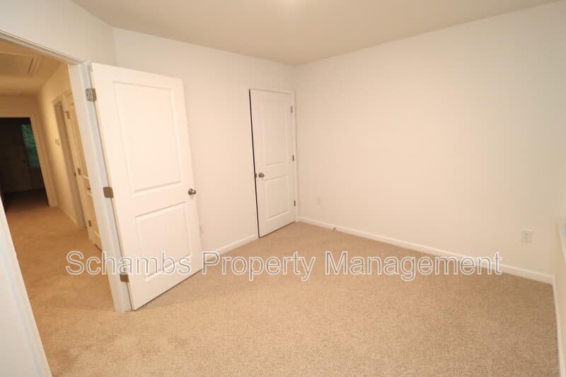 Raleigh Townhome: 5810 Brambleberry Way