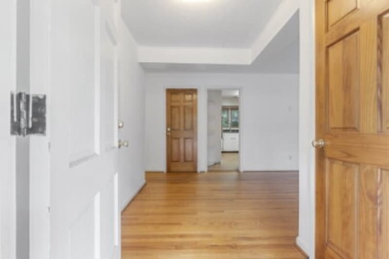 Southern Pines Condo: 555 North Leak Street