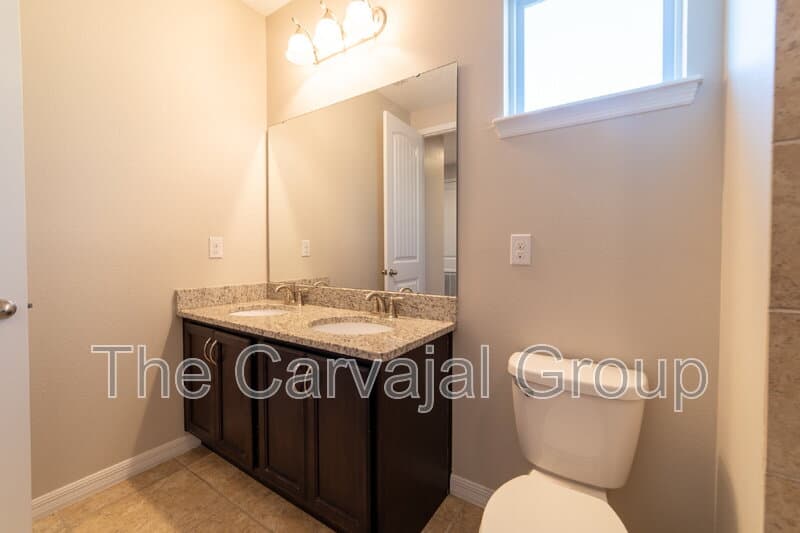 Windermere House: 13762 Summer Harbor Court