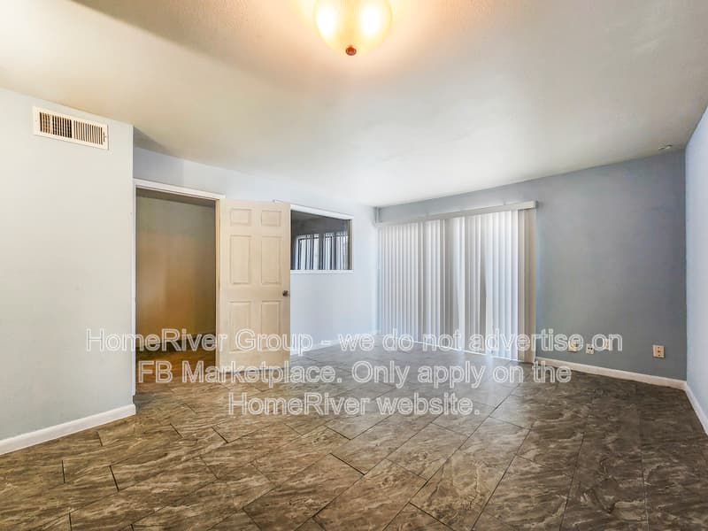Houston Condo: 2820 S Bartell Dr