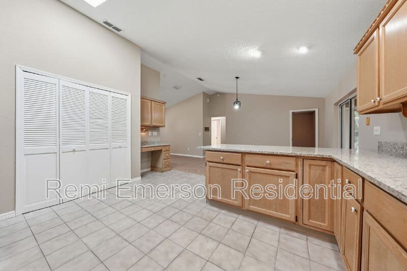 St. Cloud House: 1340 Wood Lake Circle