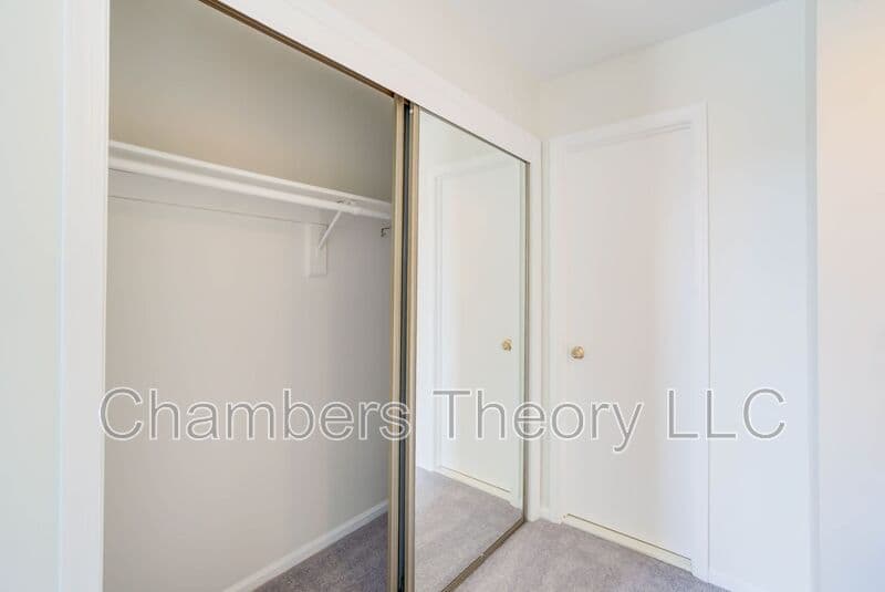 Arlington Condo: 2412 S. Walter Reed Dr