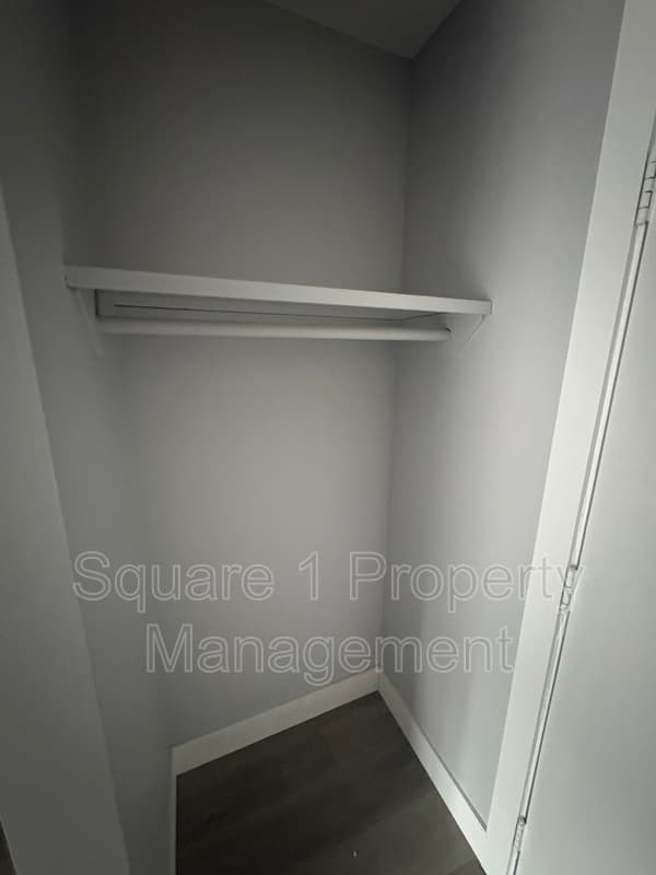 Edmonton Condo: 9818 82 Ave