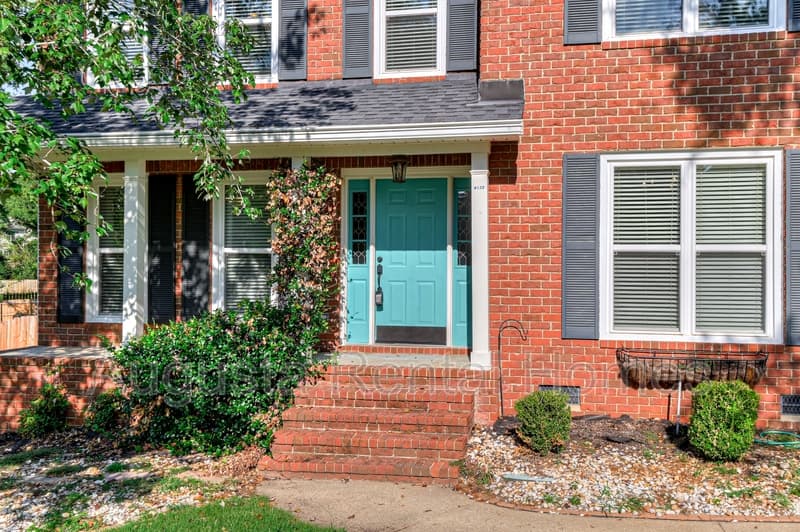 Evans House: 4135 Fox Brush Drive