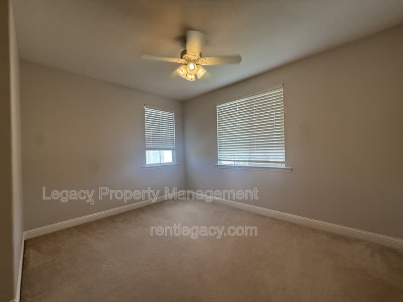 Roseville House: 8843 Latigo Court
