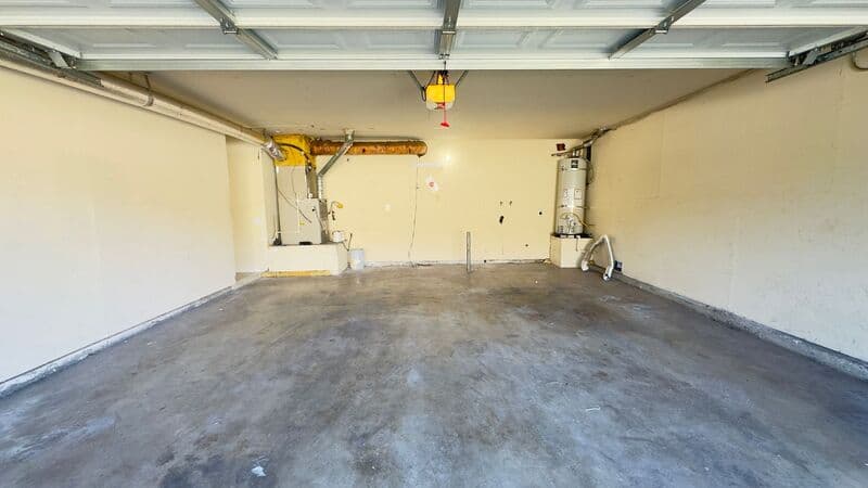 Glendora House: 906 Ashworth Pl