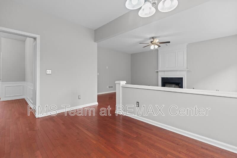 Duluth House: 2315 Hiawassee Dr