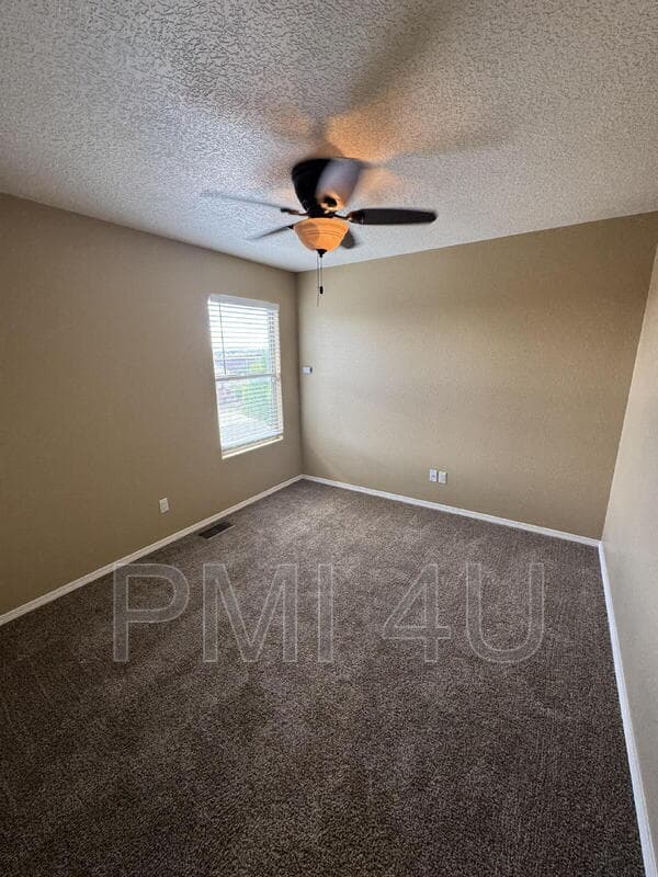 Albuquerque House: 6257 Nardos Rd NW