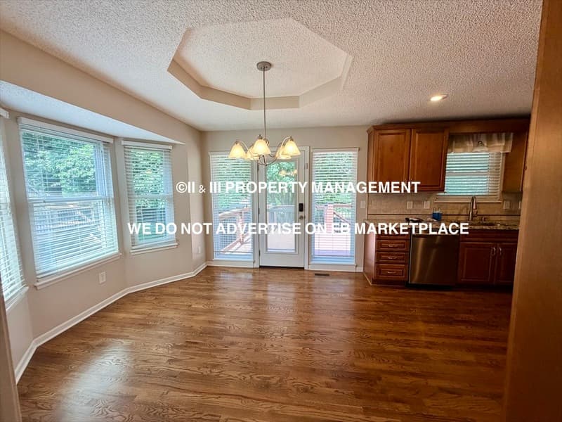 Blue Springs House: 2603 Northeast Springbrook Street