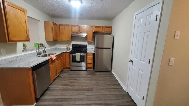 Madison Condo: 1114 B Micha Way
