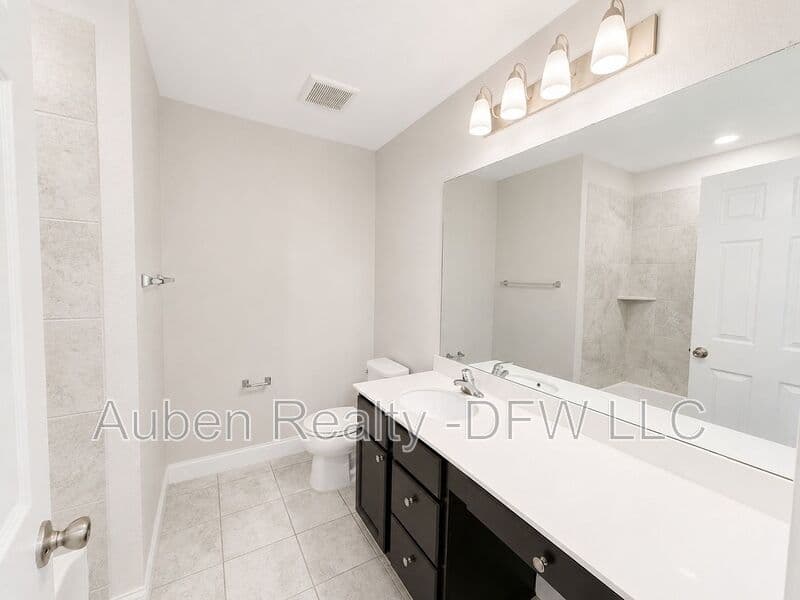 Aubrey House: 2605 Wesley Avenue