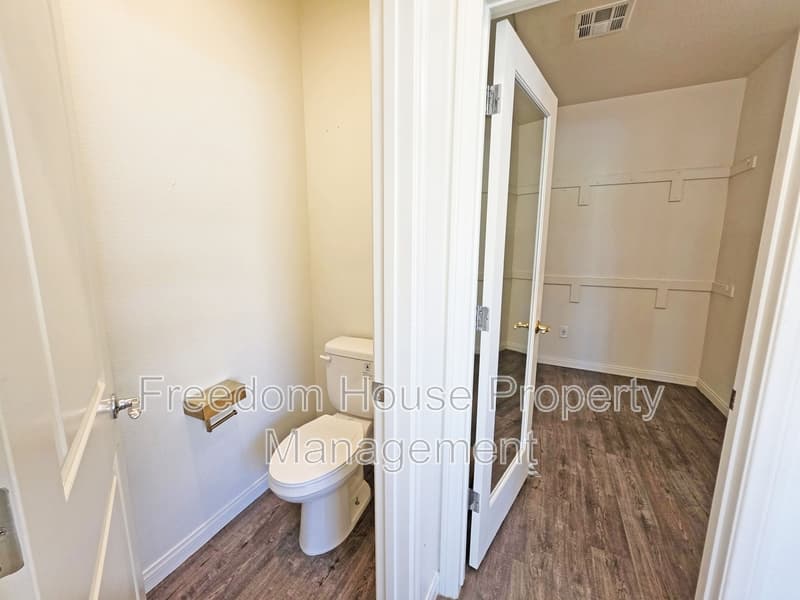 Pahrump House: 5628 San Marco Drive