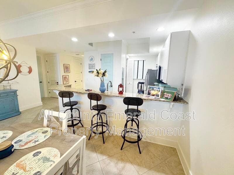 Destin Condo: 211 Durango Road