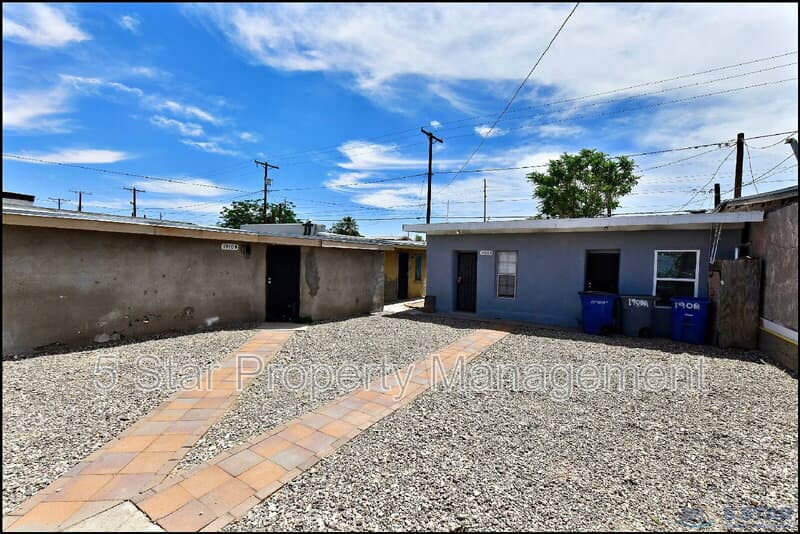El Paso Condo: 1908A Olive Ave !!