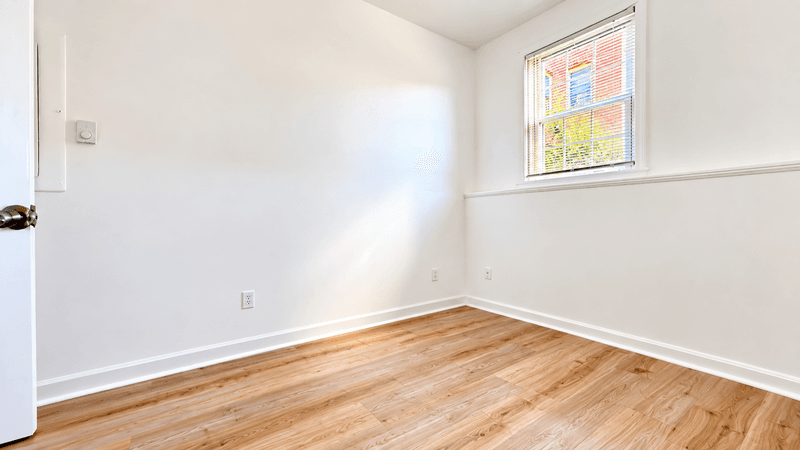 Holyoke Condo: 340 Appleton St