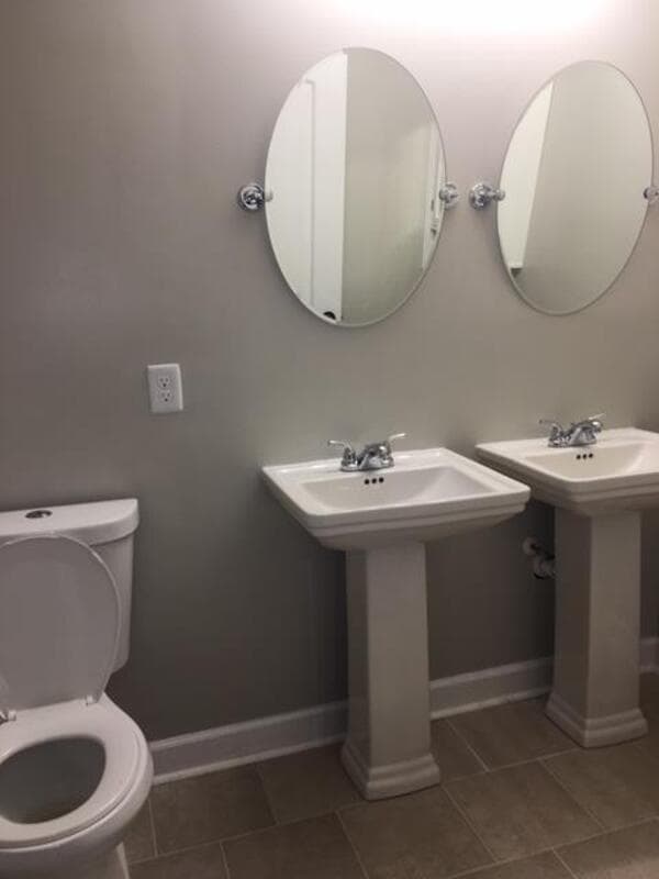 Charlotte Condo: 1210 Allenbrook Drive