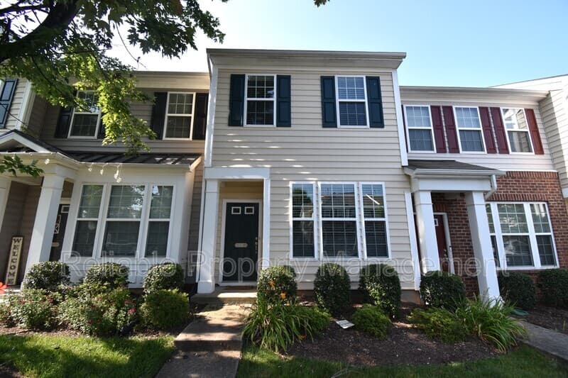 Raleigh Townhome: 830 Cupola Drive