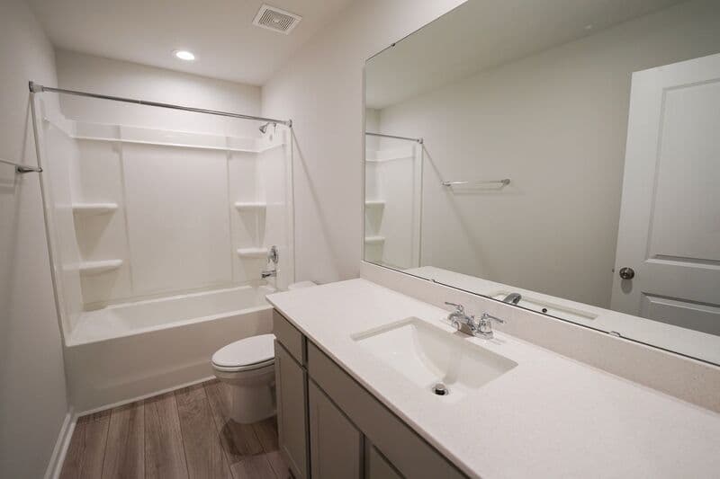 Richmond Hill House: 31 Cambium Circle