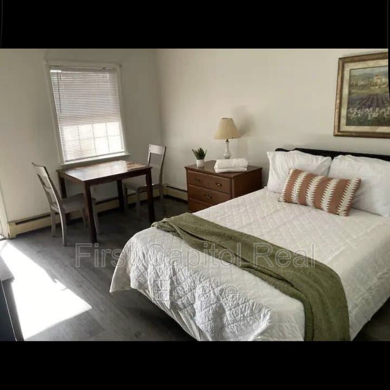 Fairfield Condo: 5104 Fairfield Rd
