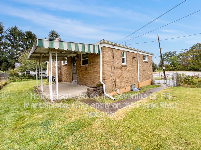 Pittsburgh House: 203 Fingal St