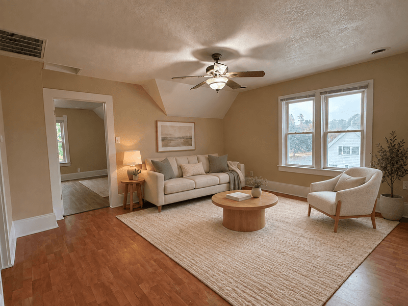 Sheboygan Condo: 904 Swift Avenue - upper
