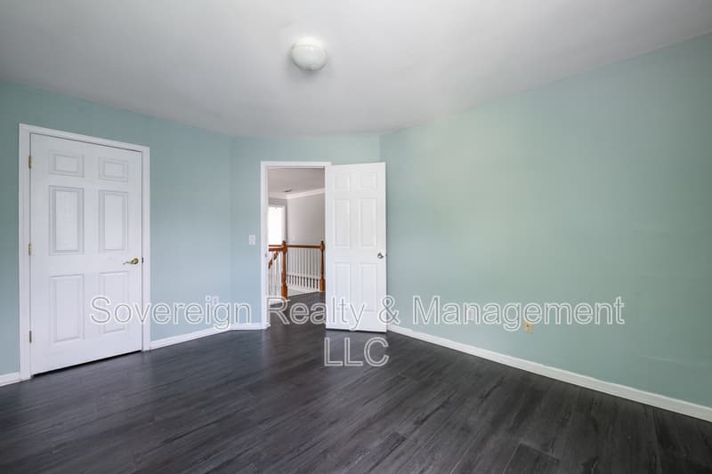 Lithia Springs House: 7702 Parkside Dr