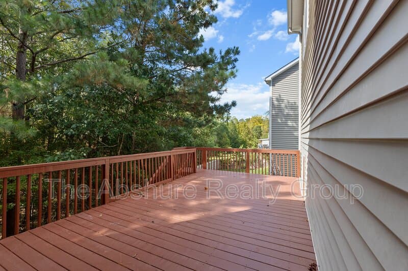 Holly Springs House: 517 Texanna Way