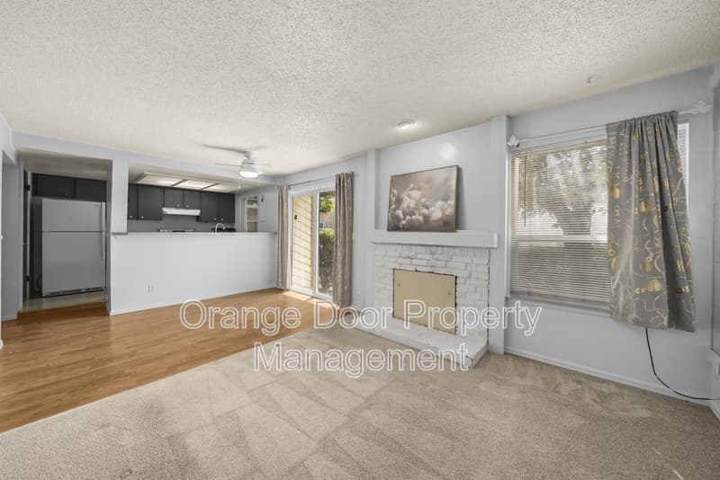 Kent Condo: 23601 112th Avenue SoutheastA102