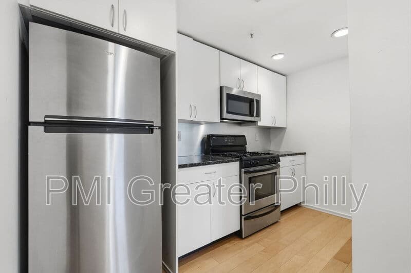 Philadelphia Condo: 182 Gay St
