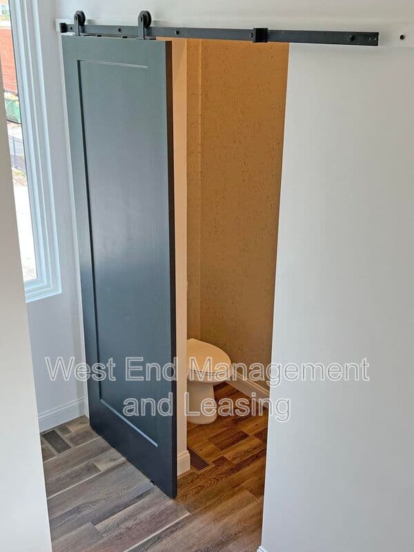 Saint Louis Condo: 4201 W Pine Blvd