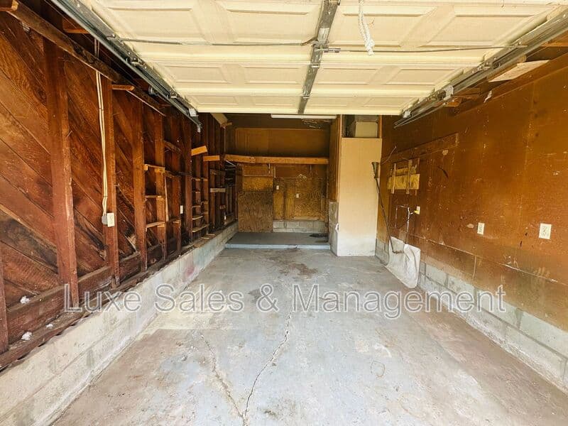 Oklahoma City House: 3228 S. Clegern St