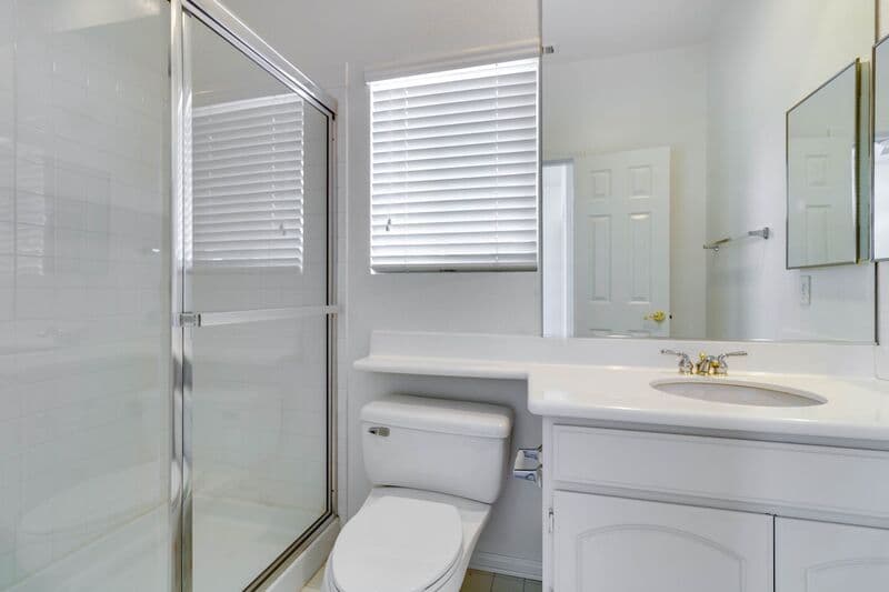 Temecula House: 32579 Valentino Way