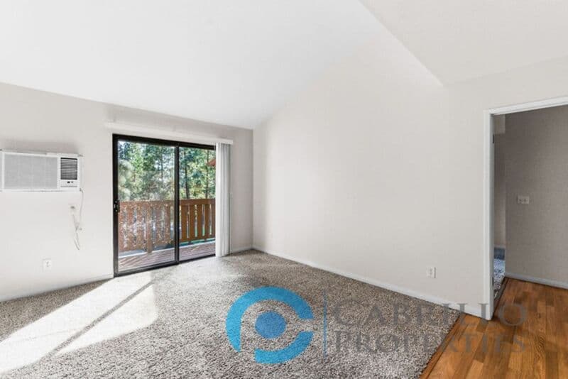 San Diego House: 10278 Black Mountain Rd