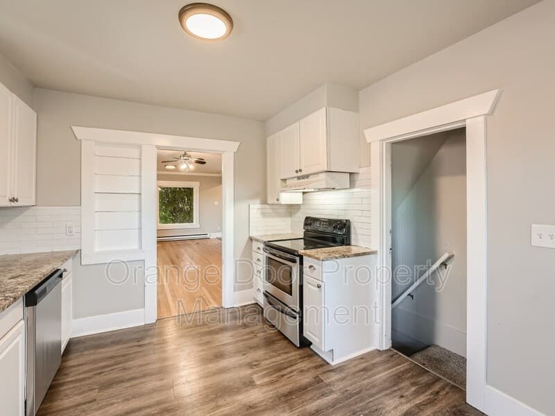 Tacoma House: 4124 South M Street